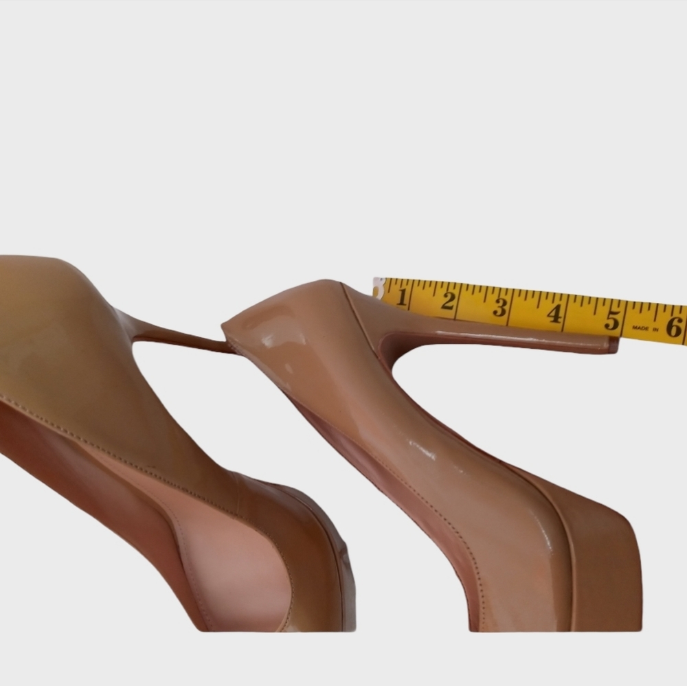 Vince Camuto Peep- Toe Platform Heels/Size9M - Picture 4 of 8